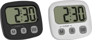 TFA Dostmann 2er Set Digitaler Timer mit Stoppuhr und Uhrzeit Chronomètre noir, blanc numérique