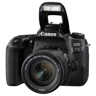 Canon EOS 77D
