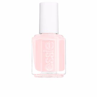 Essie nail lacquer #017-muchi muchi