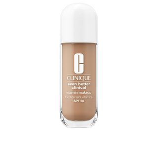 Base de maquillage Vitamine Clinique Even Better SPF50 #3-Moyennement Froid
