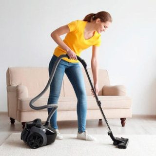 Aspirateur avec Sac Ufesa Antek 900W Allergies Animaux 3,5L Sols Délicats