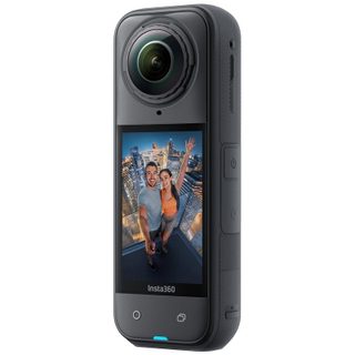 Insta360 Corsair Frame 4000D LCD RS