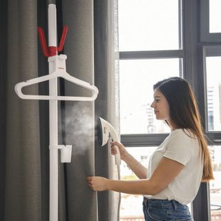 Polti Vaporella Vertical Styler GSF80R 1,2L, 2000 W, 0,5min de chauffage, Rouge, Blanc