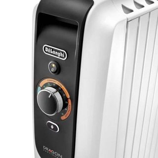 Radiateur à Huile DeLonghi TRD50615 1500W 12 Éléments avec Thermostat Programmable et Roulettes
