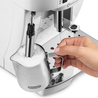 Cafetiere automatique De'Longhi Magnifica S ECAM 22.110.W 1,8L 15 bars moulin integre blanche