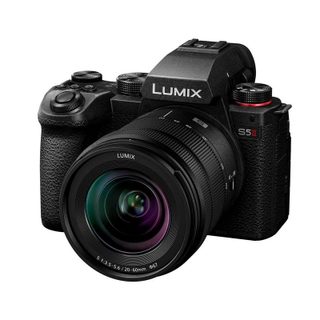 Mirrorless Panasonic Lumix S5II