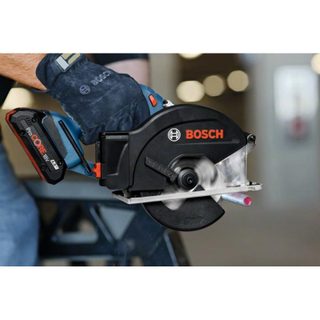 Scie circulaire Bosch GKM 18V-50 Professional 18V portable compacte
