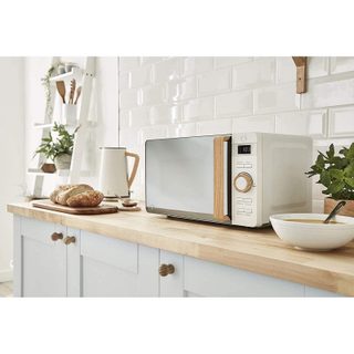 Swan Nordic Micro-ondes 20L 800W Blanc
