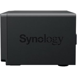 Synology DiskStation DS1825+ Ryzen V1500B, 8 Go DDR4, 4 cœurs
