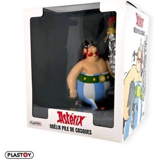 Figurine - Astérix Obélix Avec Pile De Casques Et Idéfix Xl - Plastique - 22 Cm