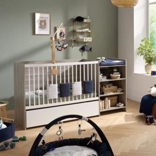 Baby Price Lit bébé combiné - 120x60cm - Evolutif en 90x190cm - Up - Chêne silex - Avec commode à langer étagère