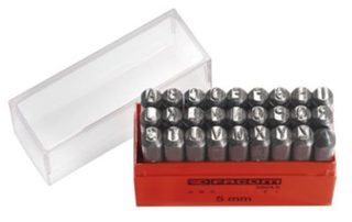 Jeu de 26 lettres et point à frapper-292A.4