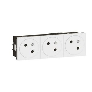 Mécanisme prise 2 pôles + terre Legrand Mosaïc blanc, 3 prises