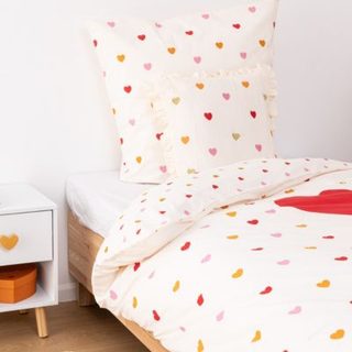 Coussin enfant amour Aina beige 40x40cm - Atmosphera Créateur d'intérieur