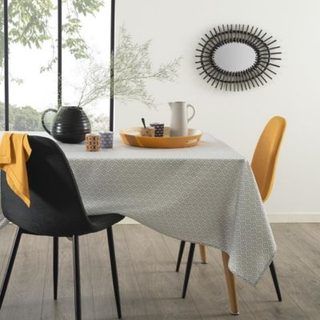 Nappe anti-tache "Etnik" gris 140x240cm - Atmosphera Créateur d'intérieur