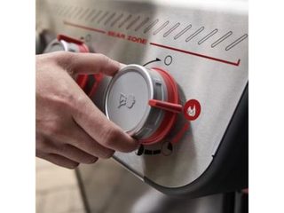 Barbecue à gaz Spirit E-335 + Set d'accessoires clipsables Weber Works + Kit de préparation et de service - Weber