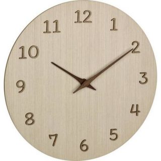 Horloge murale quartz ronde en bois clair 29,8 cm - modèle 60.3072.01