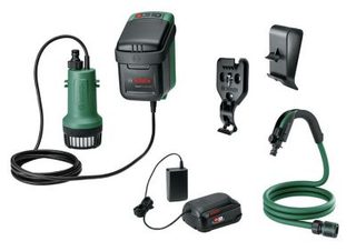 Bosch Pompe à eau de pluie sans-fil GardenPump 18V-2000 (avec 1 batterie et 1 chargeur)