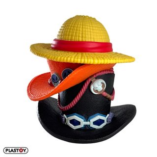 Tirelire Pile De Chapeaux