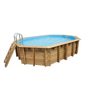 Piscine bois octogonale Azura 300 x 400 cm : élégante et robuste, elle s’intègre parfaitement au jardin. Liner bleu 75/100e, belle surface de nage et