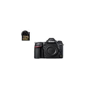 Nikon D780
