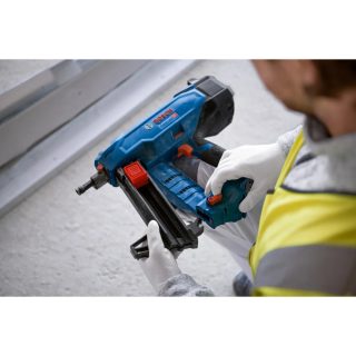 Bosch Cloueur à béton BITURBO (Solo) GNB 18V-38 - 06019L7000