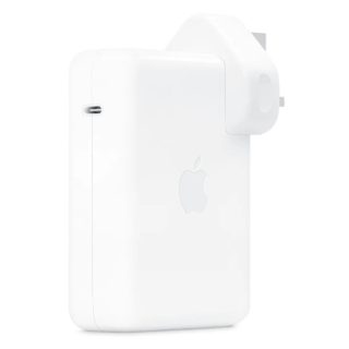 Apple Chargeur secteur USB-C pour MacBook Air 15 pouces (2026) M5 - 140 W - Blanc