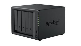 Serveur NAS Synology Disk Station DS1525+ 5 baies 8 Go Noir