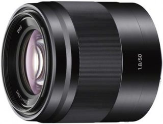 Sony E 50mm f/1.8 OSS