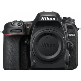 NIKON D7500