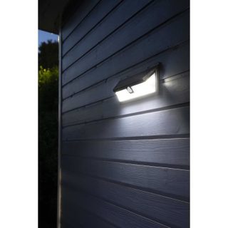 Galix Spot solaire mural très éclairant avec détecteur de présence- Longueur 29,8cm- 300 Lumens maxi