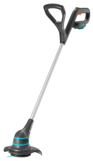 Coupe-bordures SmallCut Li-14/23R sur batterie