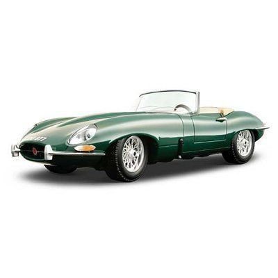 Bburago Burago Voiture En Metal Jaguar Type E Cabriolet 1961 A Lechelle 1/18em