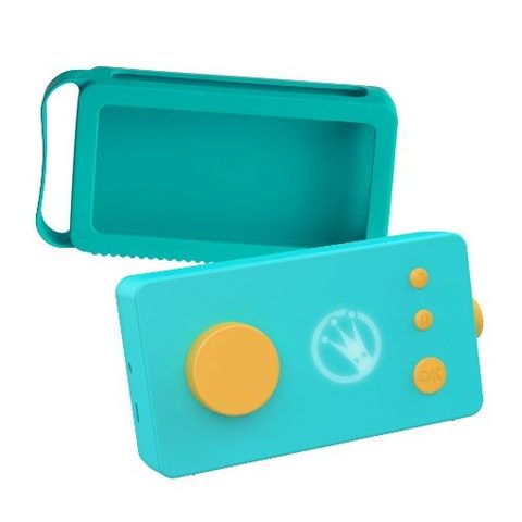 Lunii Ma Fabrique à Histoires Verte + Coque Verte - Conteuse 3-8 ans avec 24 histoires interactives