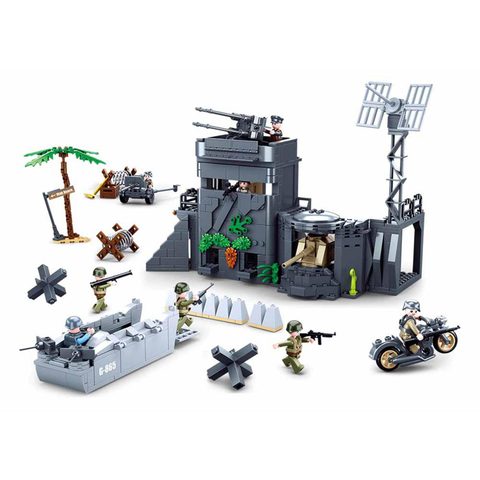 Sluban Bunker Militaire Dans Les Dunes - Ensemble De Blocs De Construction